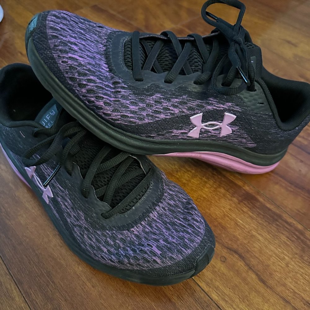 Women's Under Armour running shoes size 10